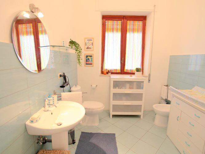 Cozy Holiday Home In Pozzillo With Terrace 阿奇雷亚莱 外观 照片